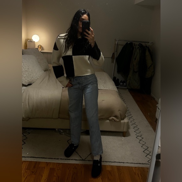 Meet your Posher, Roya - Picture 5 of 5